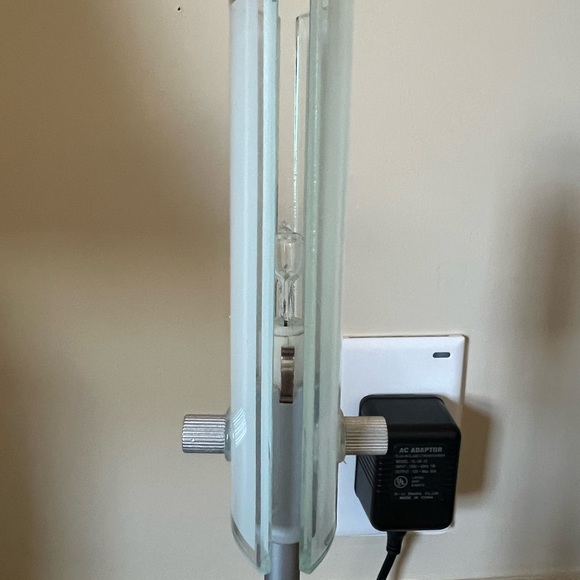 ⚫️Final Price⚫️ Vintage IKEA Super Slim Tabletop Lamp - Picture 4 of 4